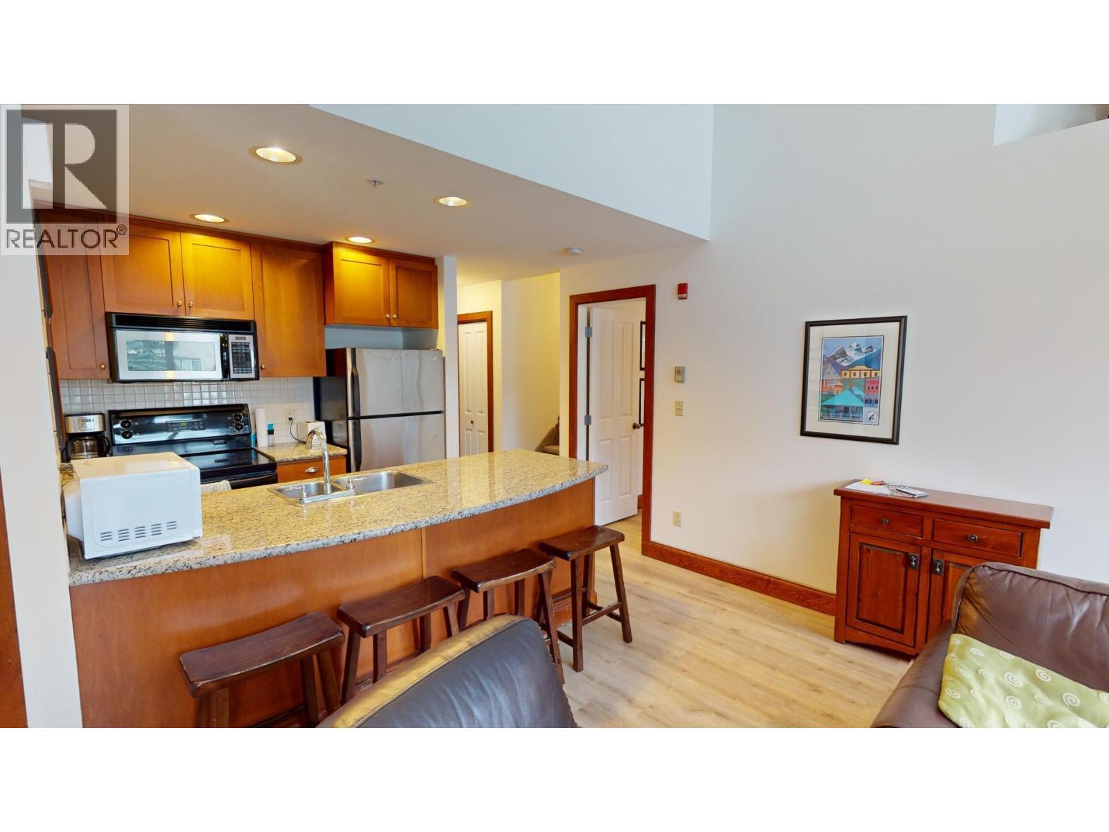 4559 Timberline Crescent Unit# 541, Fernie, BC - Indoor Photo Showing Kitchen With Double Sink