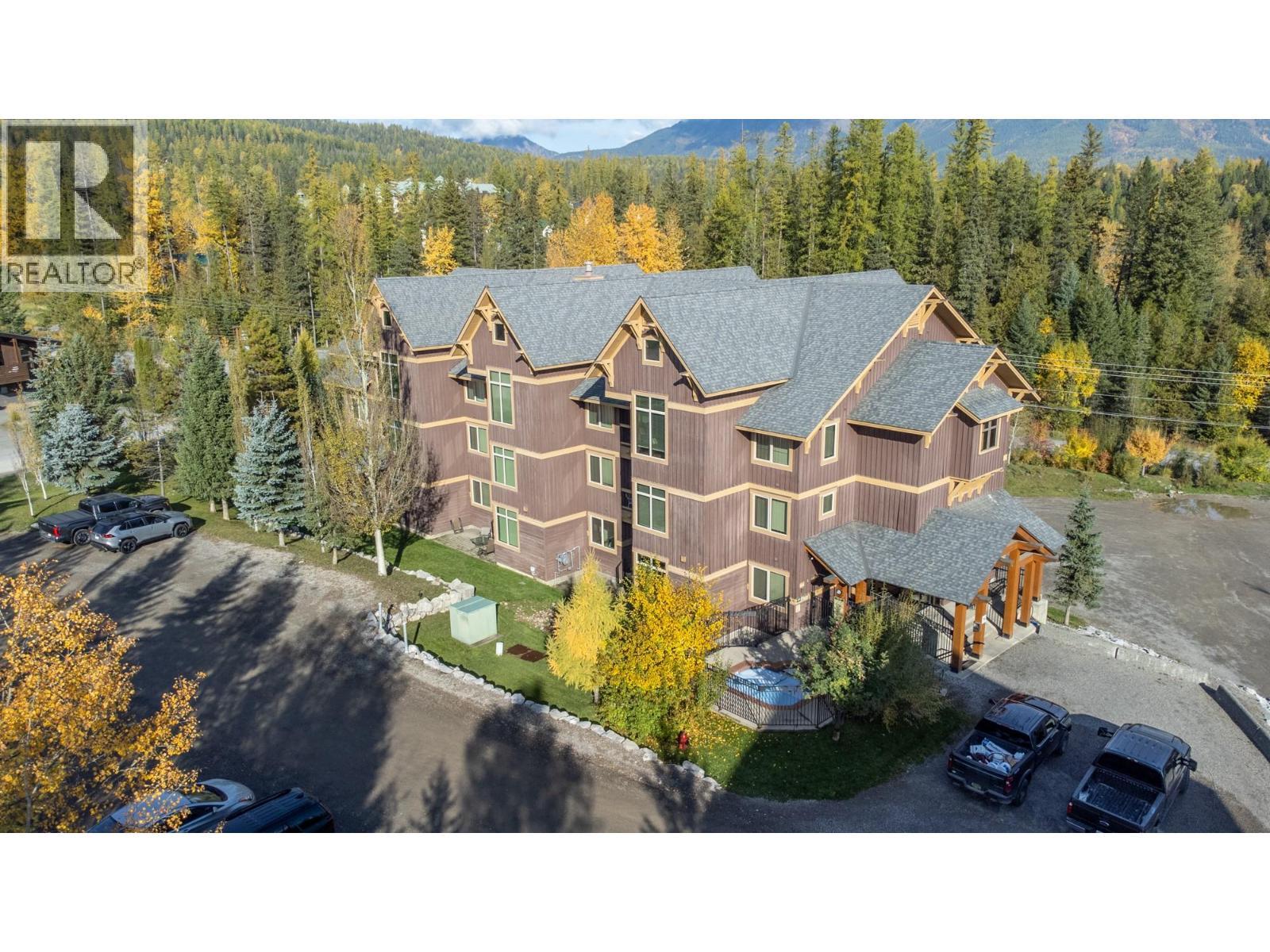 4559 Timberline Crescent Unit# 541, Fernie, BC - Outdoor