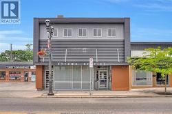 1326 OTTAWA Windsor, ON N8X 2E8