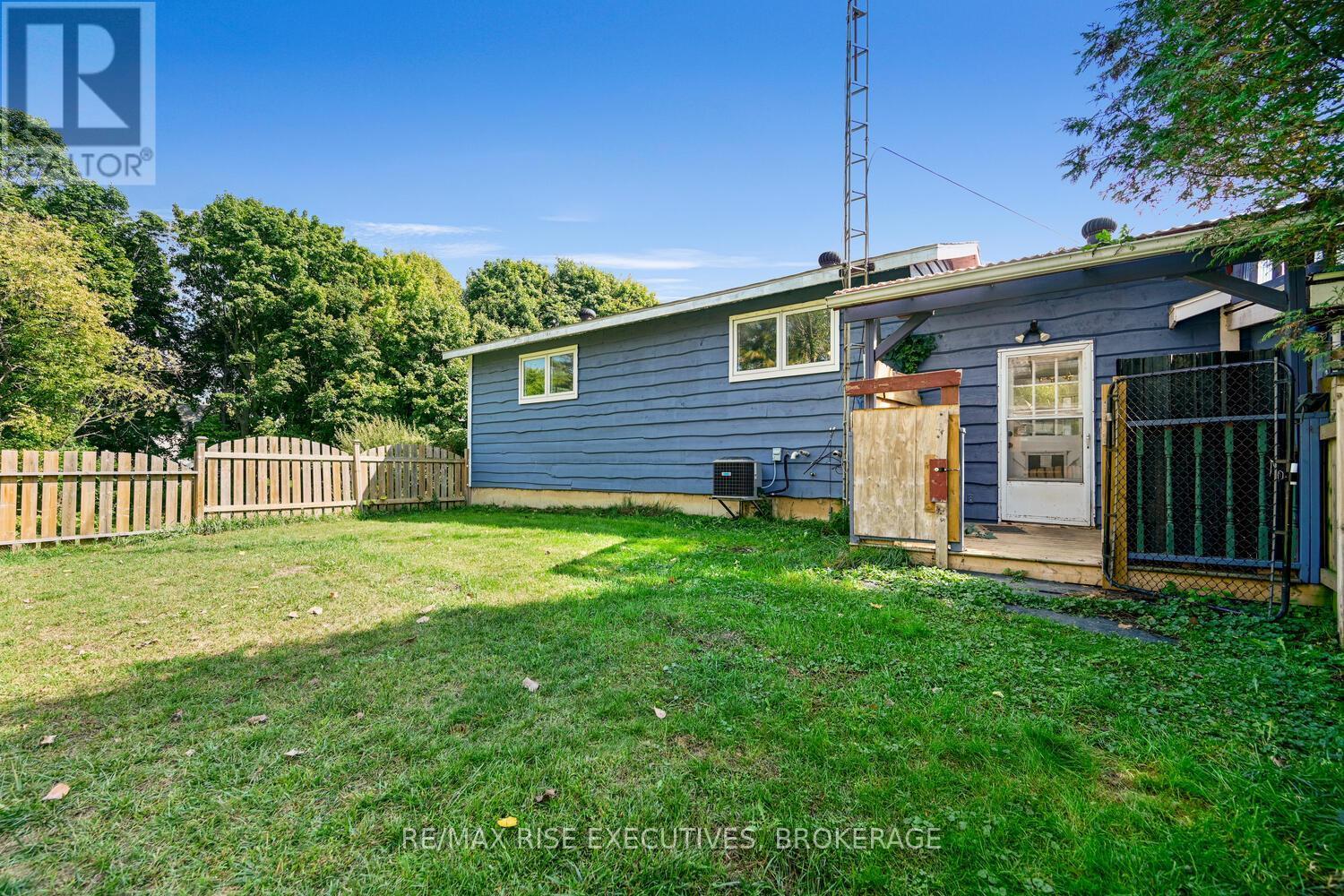 1578 County Road 2, Augusta, ON - Outdoor