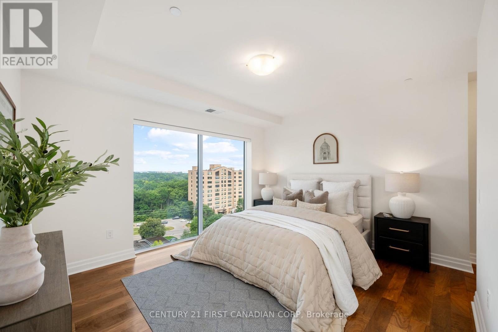 1109 - 505 Talbot Street, London East (East F), ON - Indoor Photo Showing Bedroom