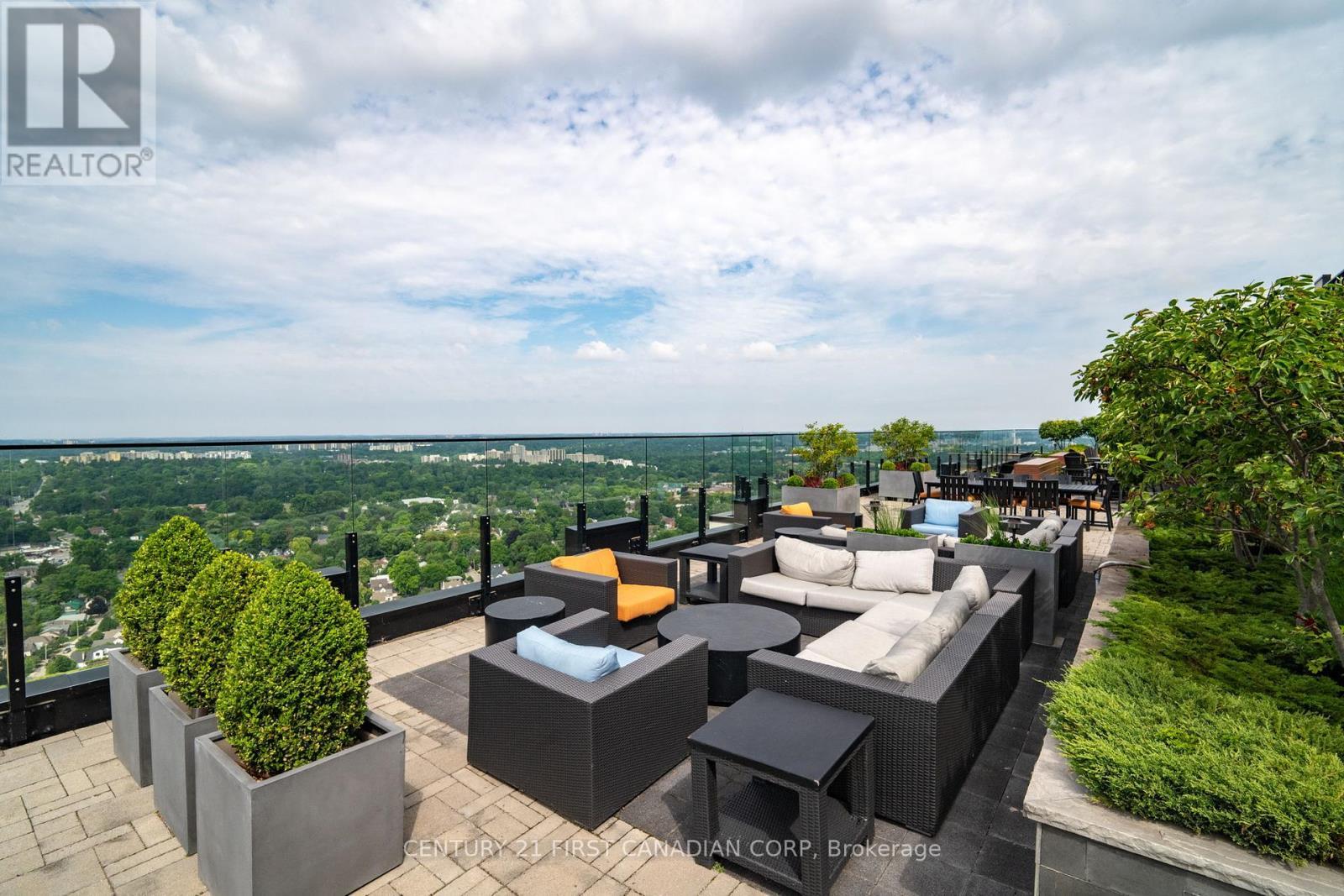 1109 - 505 Talbot Street, London East (East F), ON - Outdoor With View