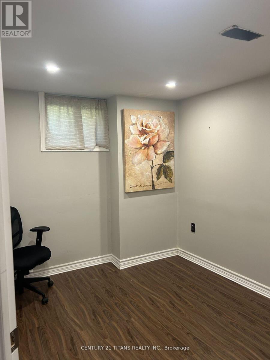 Bsmt - 349 Carnaby Court, Oshawa, ON - Indoor Photo Showing Other Room