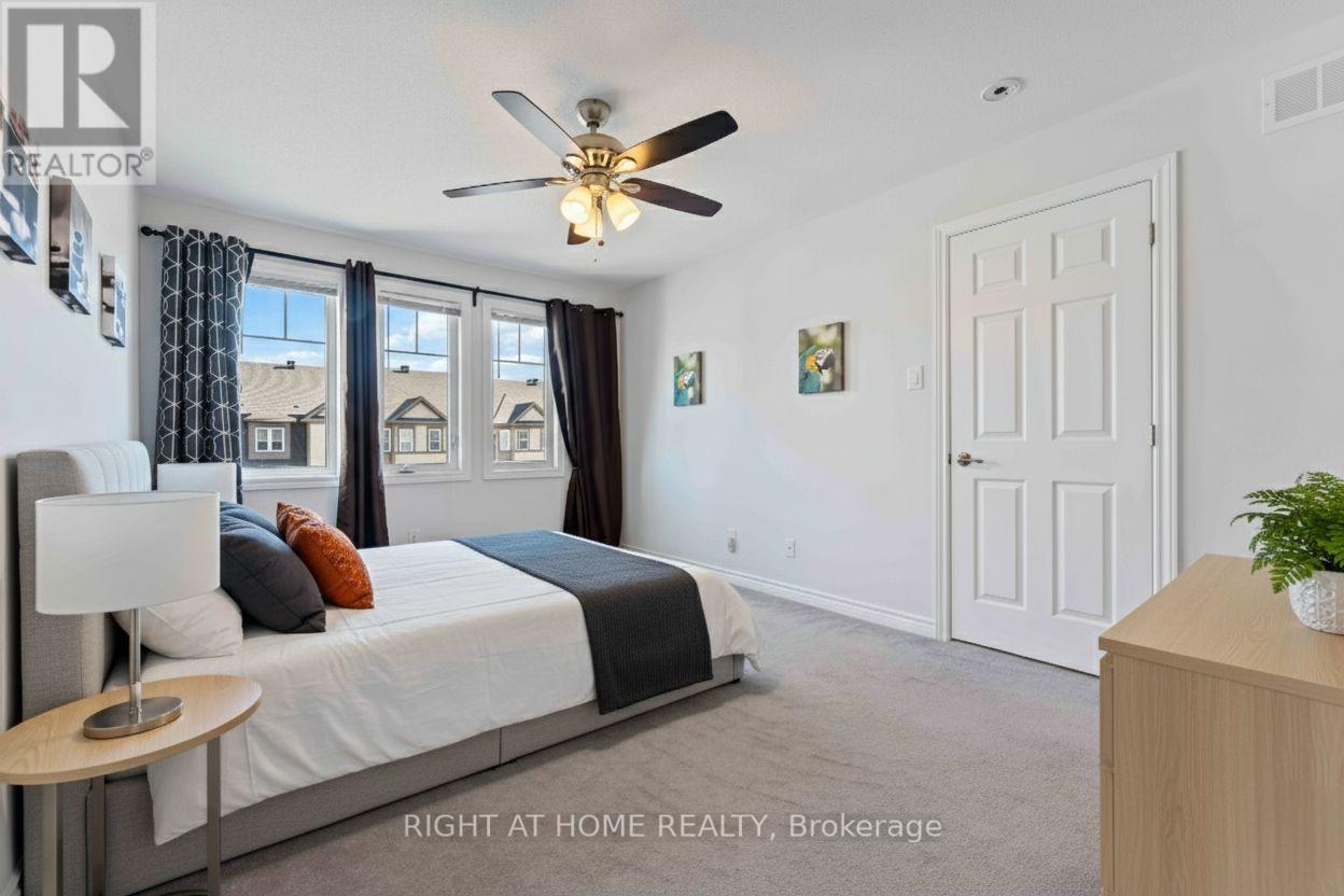 411 Gerardia Lane, Ottawa, ON - Indoor Photo Showing Bedroom