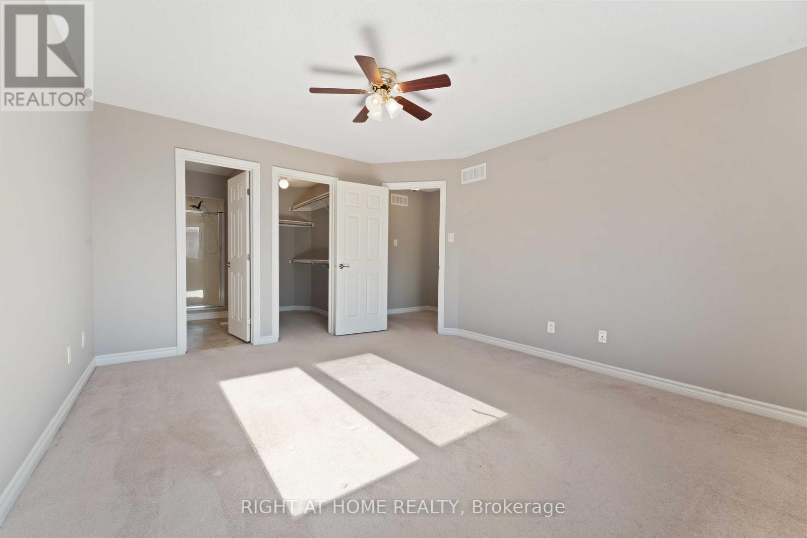 113 Maestro Avenue, Ottawa, ON - Indoor Photo Showing Other Room