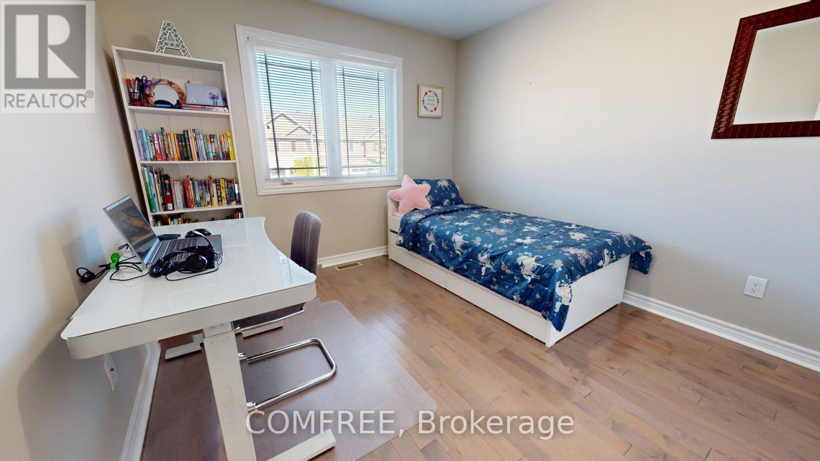 433 Barrick Hill Road, Ottawa, ON - Indoor Photo Showing Bedroom