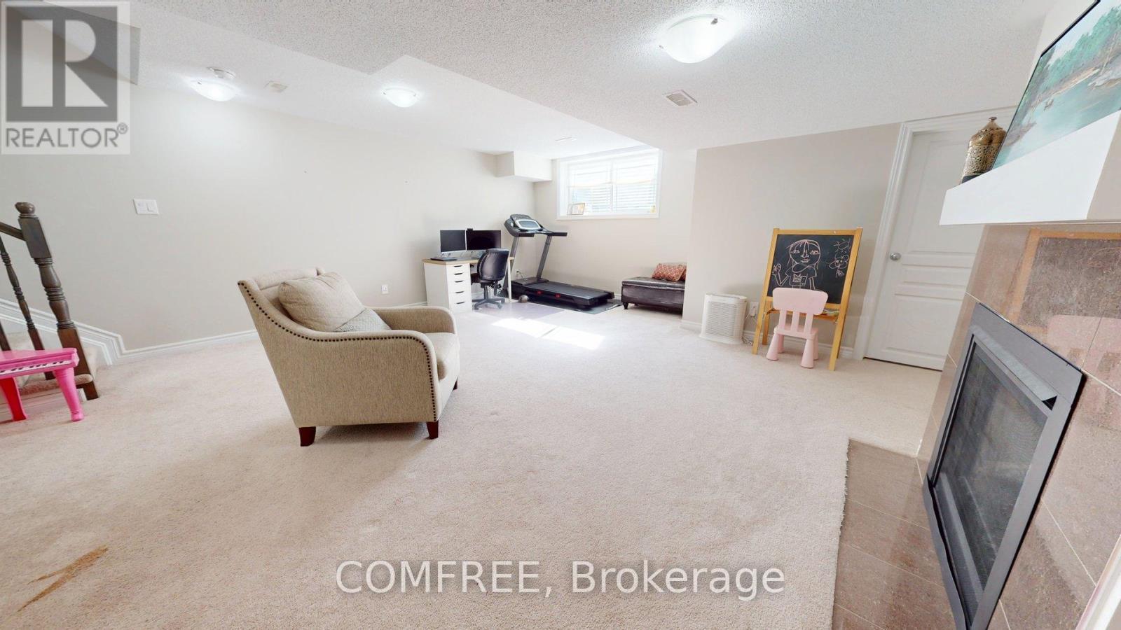 433 Barrick Hill Road, Ottawa, ON - Indoor