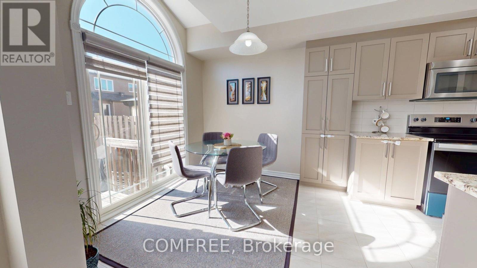 433 Barrick Hill Road, Ottawa, ON - Indoor Photo Showing Kitchen