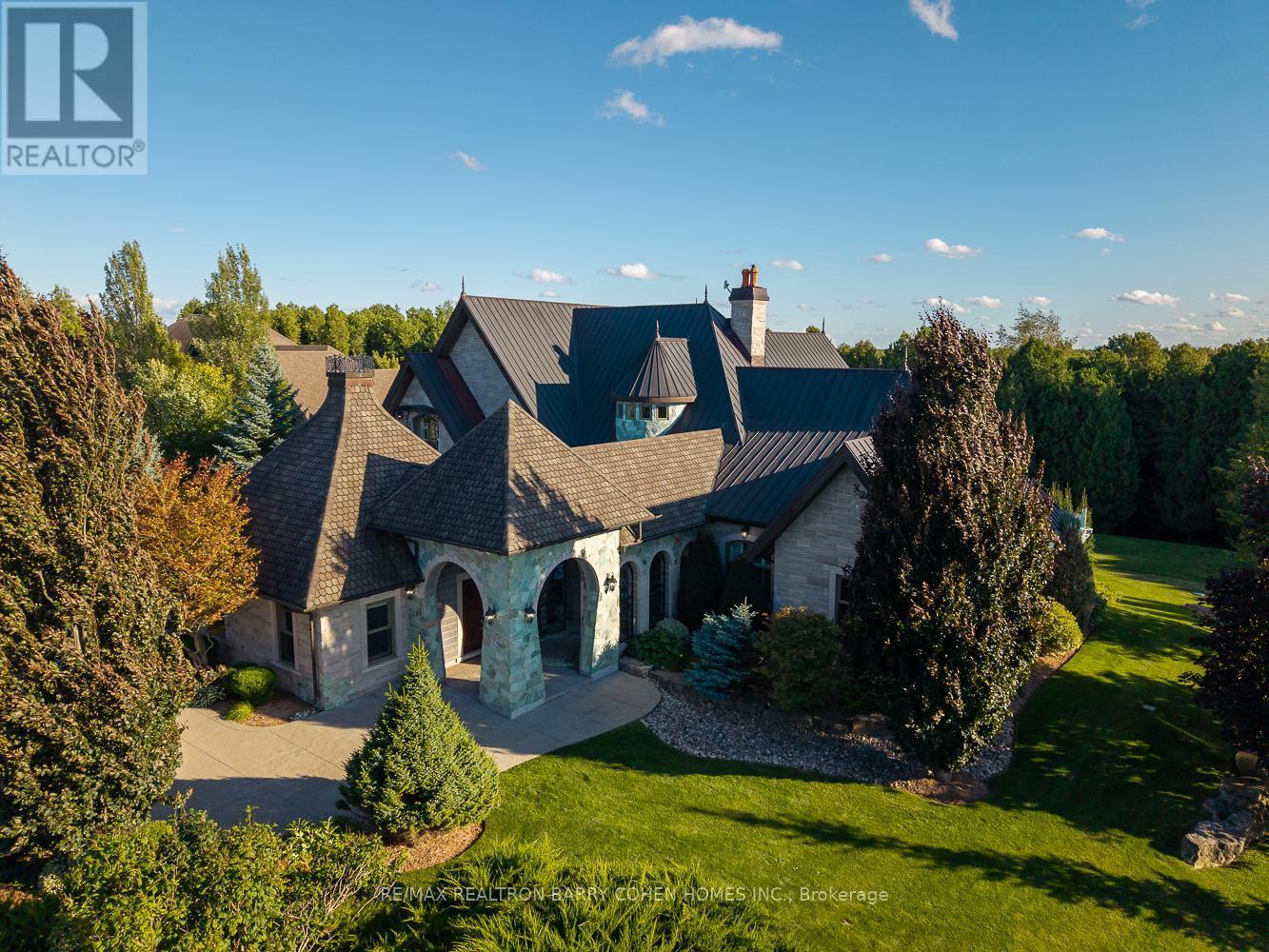 35 Daymond Drive, Puslinch, ON - Outdoor