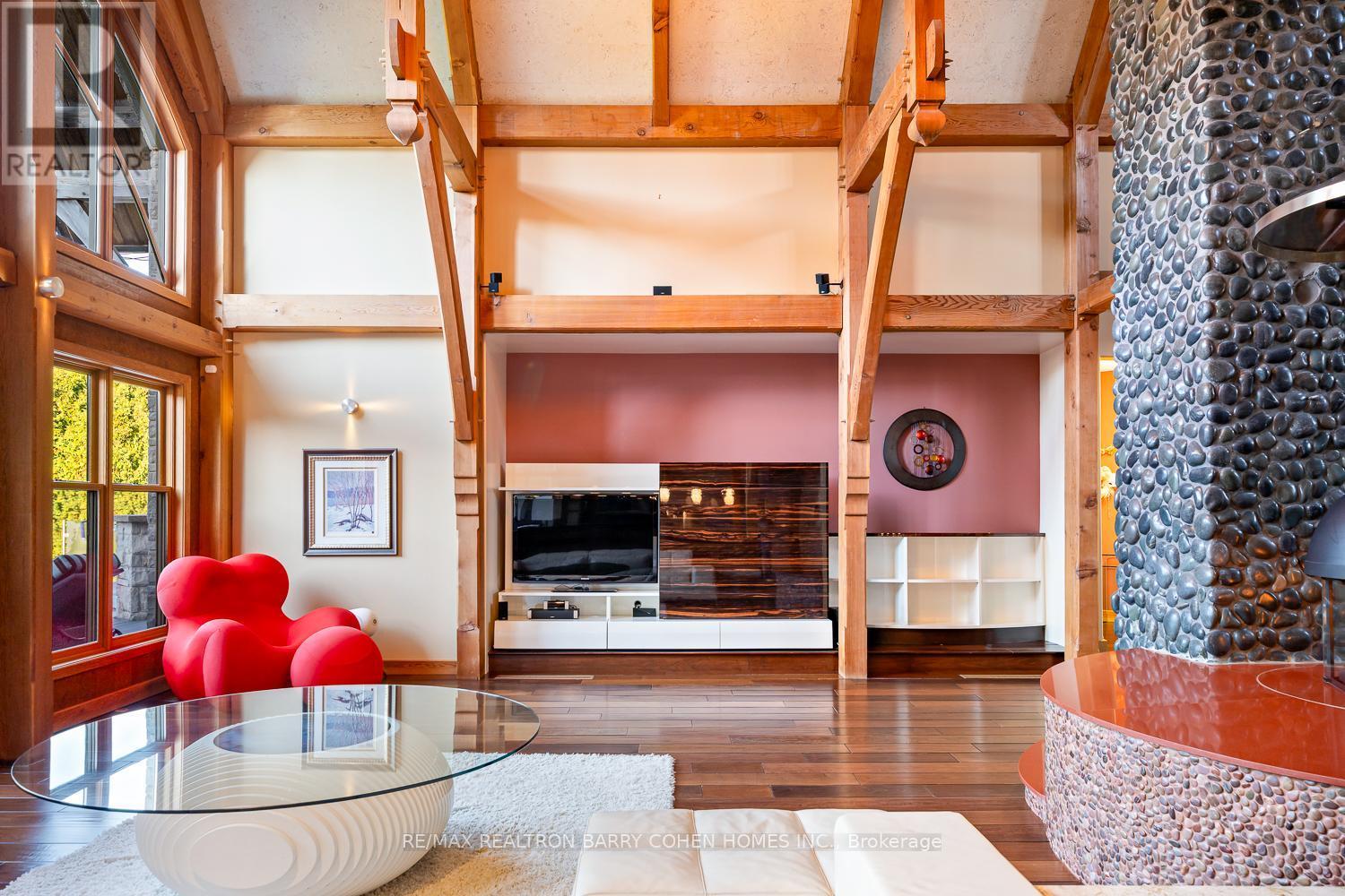 35 Daymond Drive, Puslinch, ON - Indoor