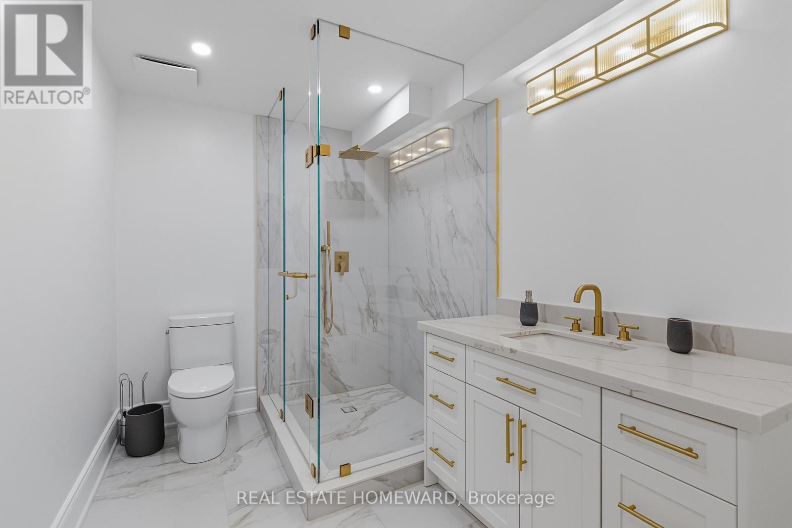 11 Loon Harbour Way, Markham, ON - Indoor Photo Showing Bathroom