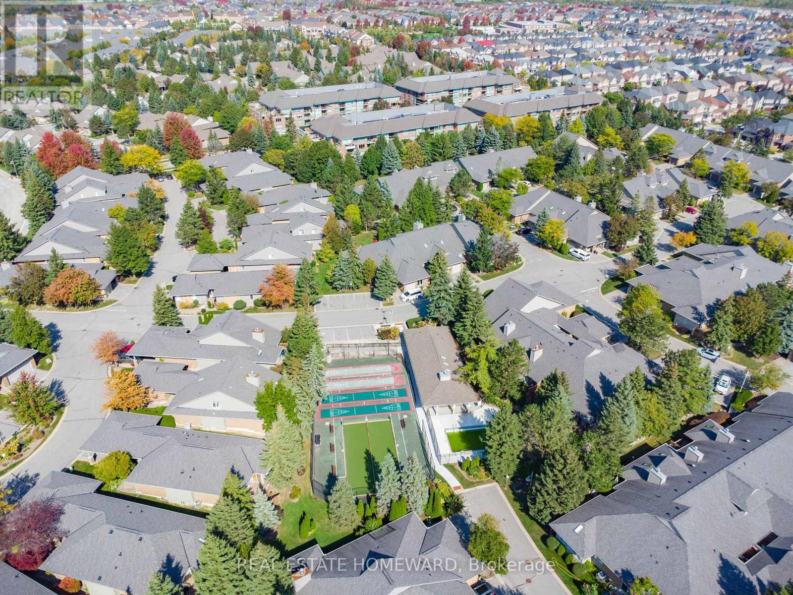 11 Loon Harbour Way, Markham, ON - Outdoor With View