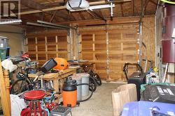 Garage -