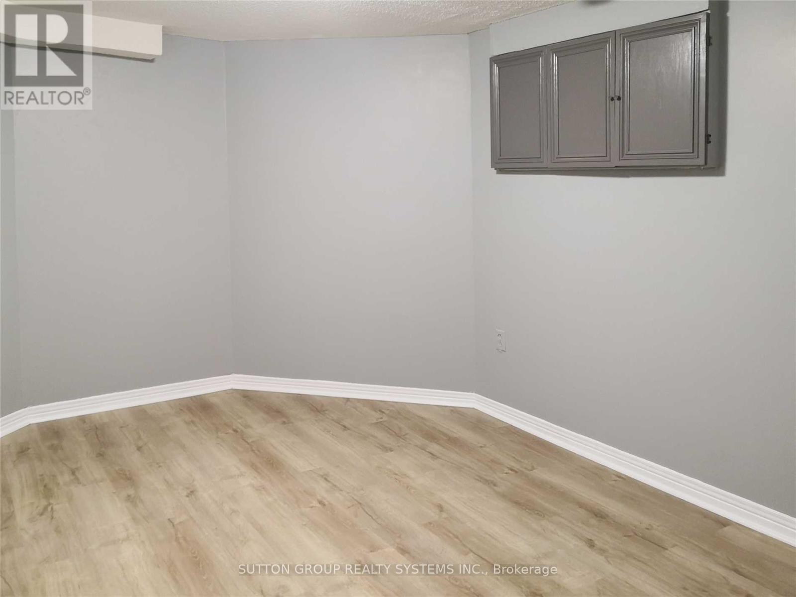 6005 Tenth Line W, Mississauga, ON