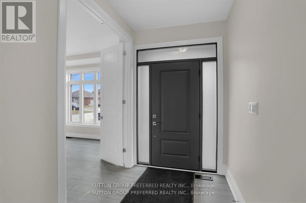 2 Bouw Place, Dutton/Dunwich, ON - Indoor Photo Showing Other Room