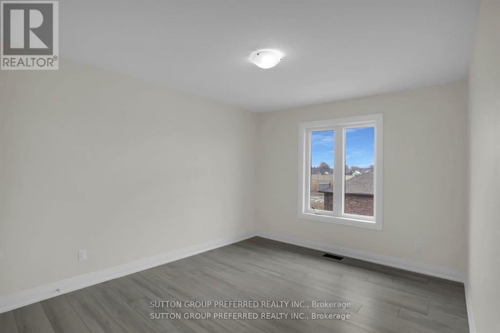 2 Bouw Place, Dutton/Dunwich, ON - Indoor Photo Showing Other Room