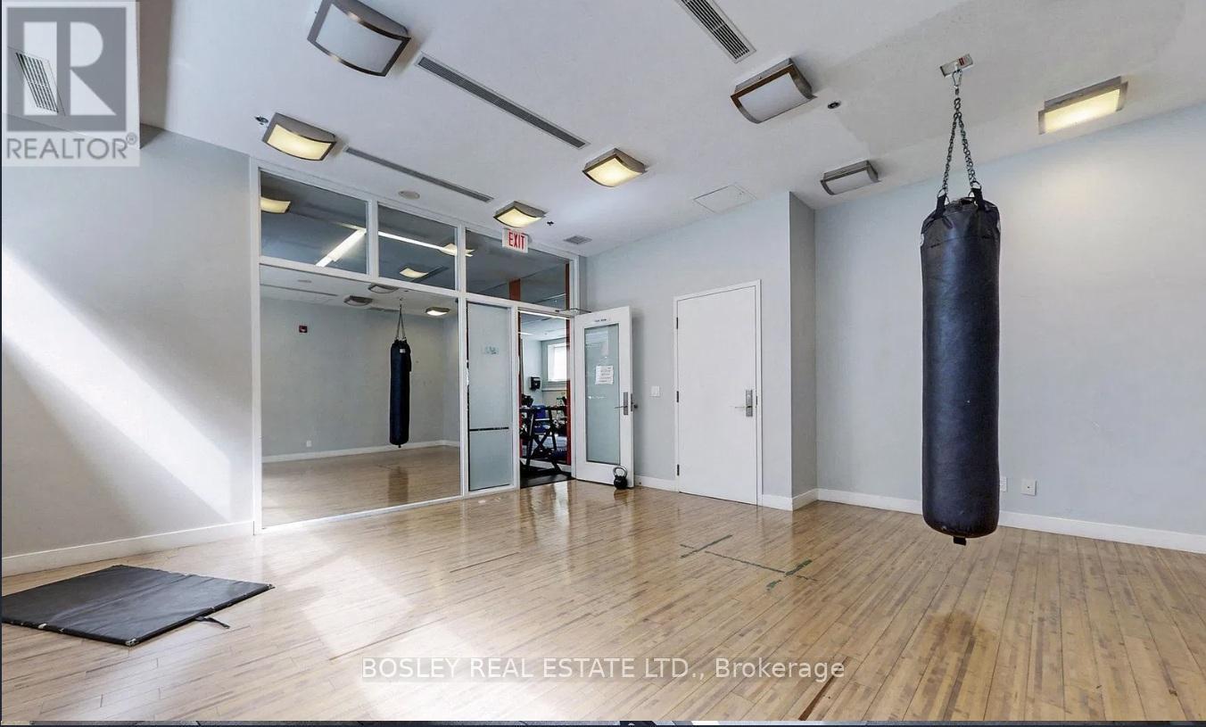 512 - 21 Nelson Street, Toronto, ON - Indoor Photo Showing Other Room