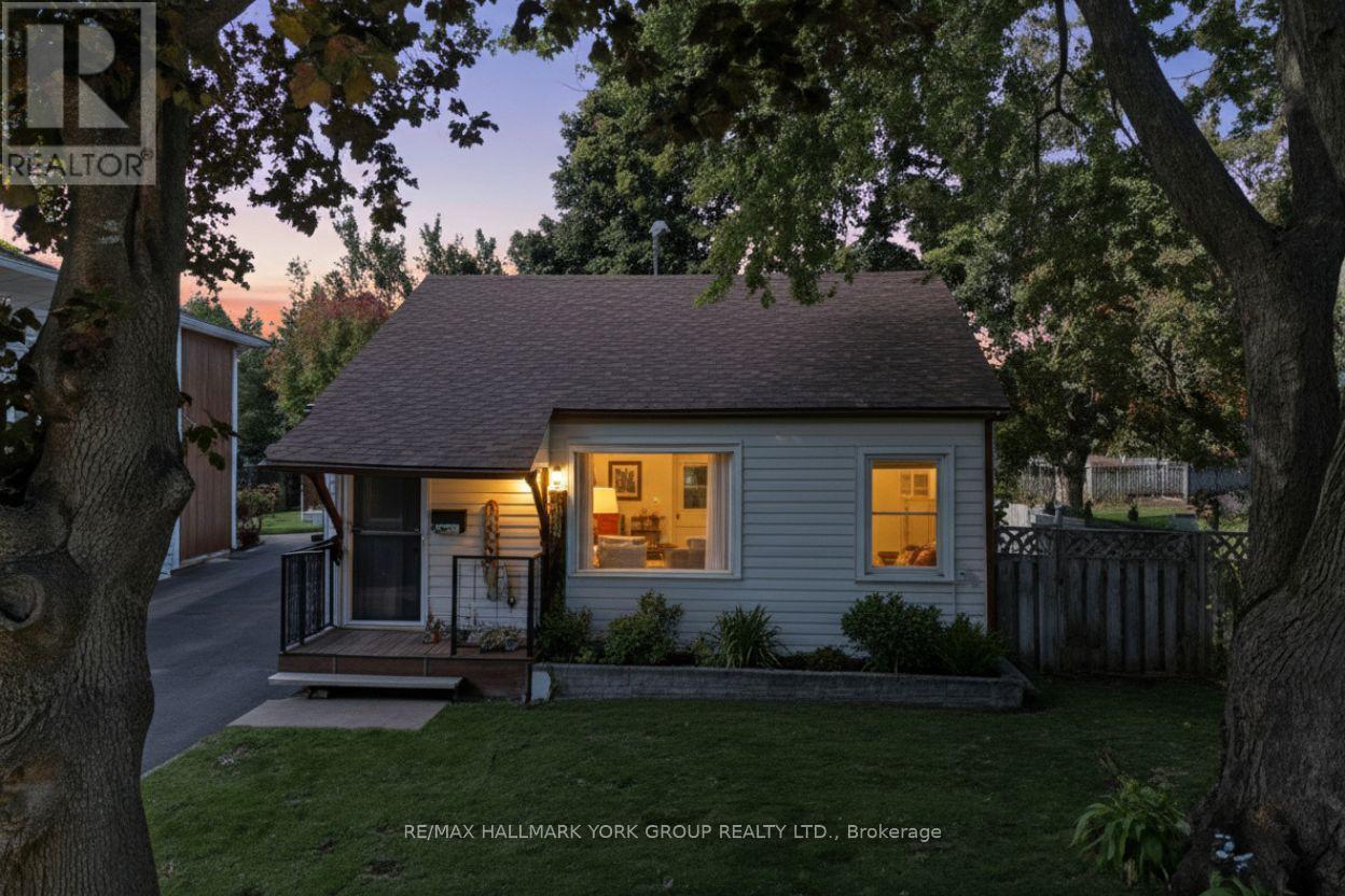 24 Churchill Crescent, Kawartha Lakes, ON - Outdoor