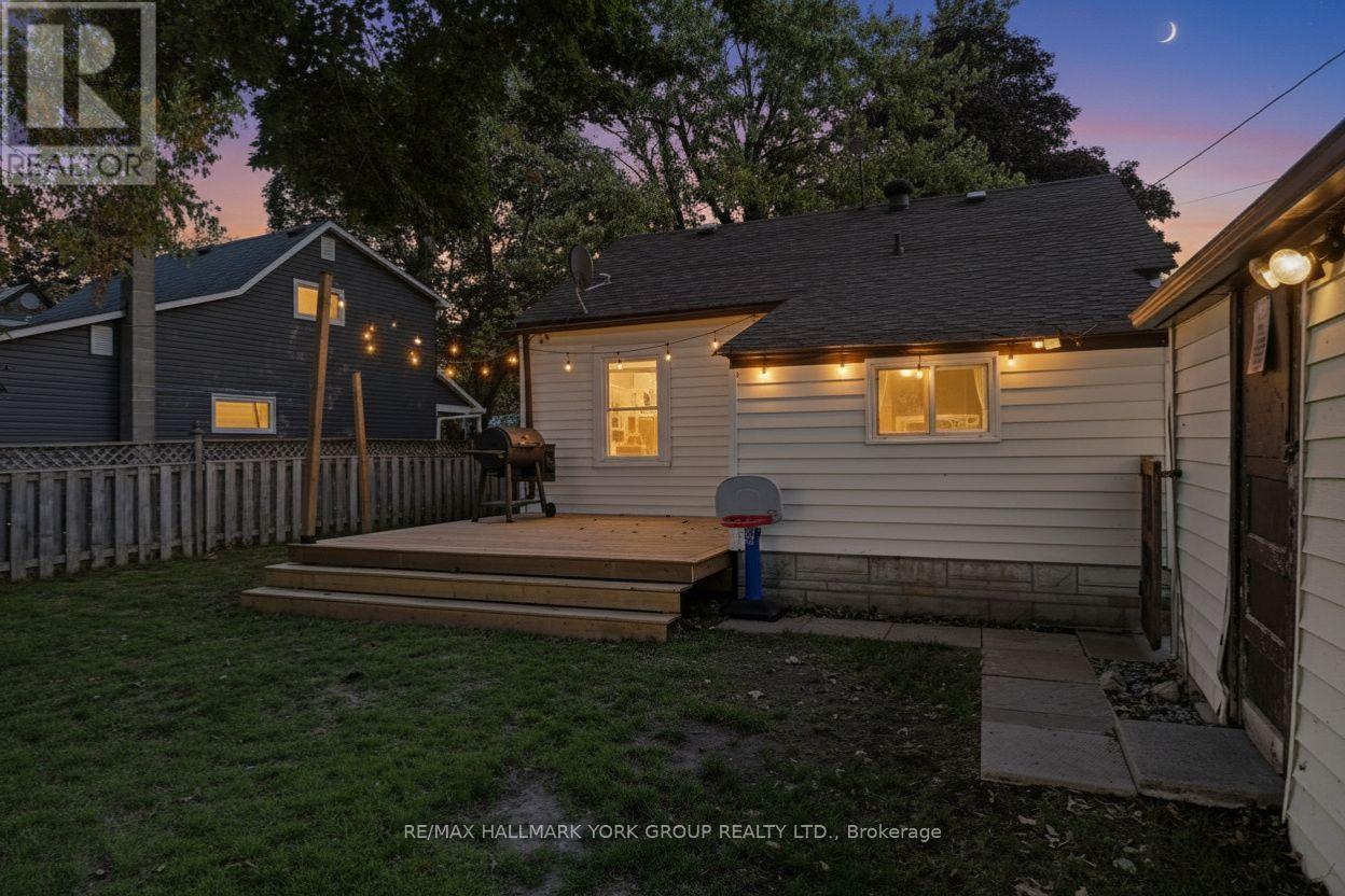 24 Churchill Crescent, Kawartha Lakes, ON - Outdoor With Deck Patio Veranda