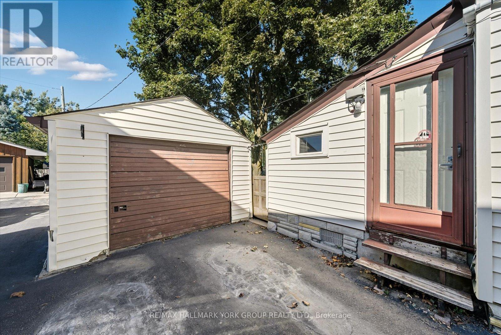 24 Churchill Crescent, Kawartha Lakes, ON - Outdoor With Exterior