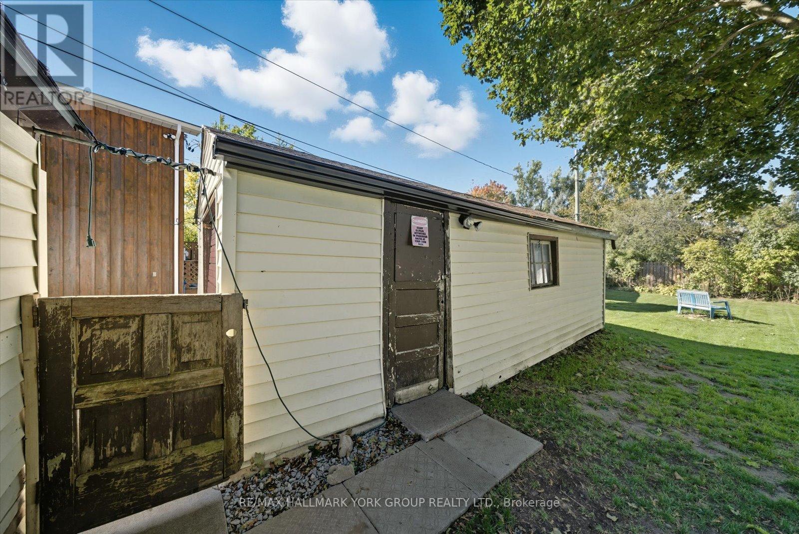 24 Churchill Crescent, Kawartha Lakes, ON - Outdoor With Exterior