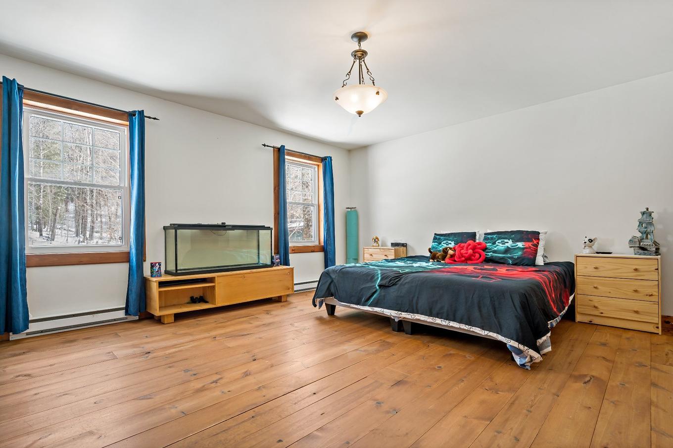 Bedroom - 23 - 23A Ch. Du Lac-Allard, Lac-Saguay, QC - Indoor Photo Showing Bedroom