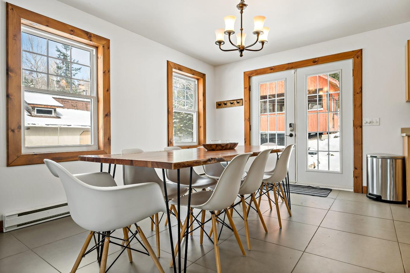 Dining room - 23 - 23A Ch. Du Lac-Allard, Lac-Saguay, QC - Indoor Photo Showing Dining Room