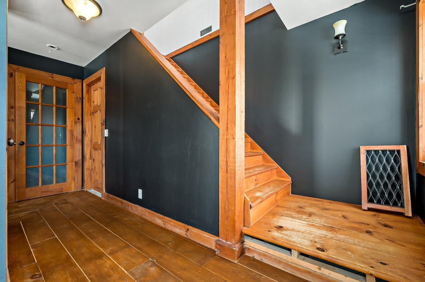 Hall - 23Z - 23Az Ch. Du Lac-Allard, Lac-Saguay, QC - Indoor Photo Showing Other Room