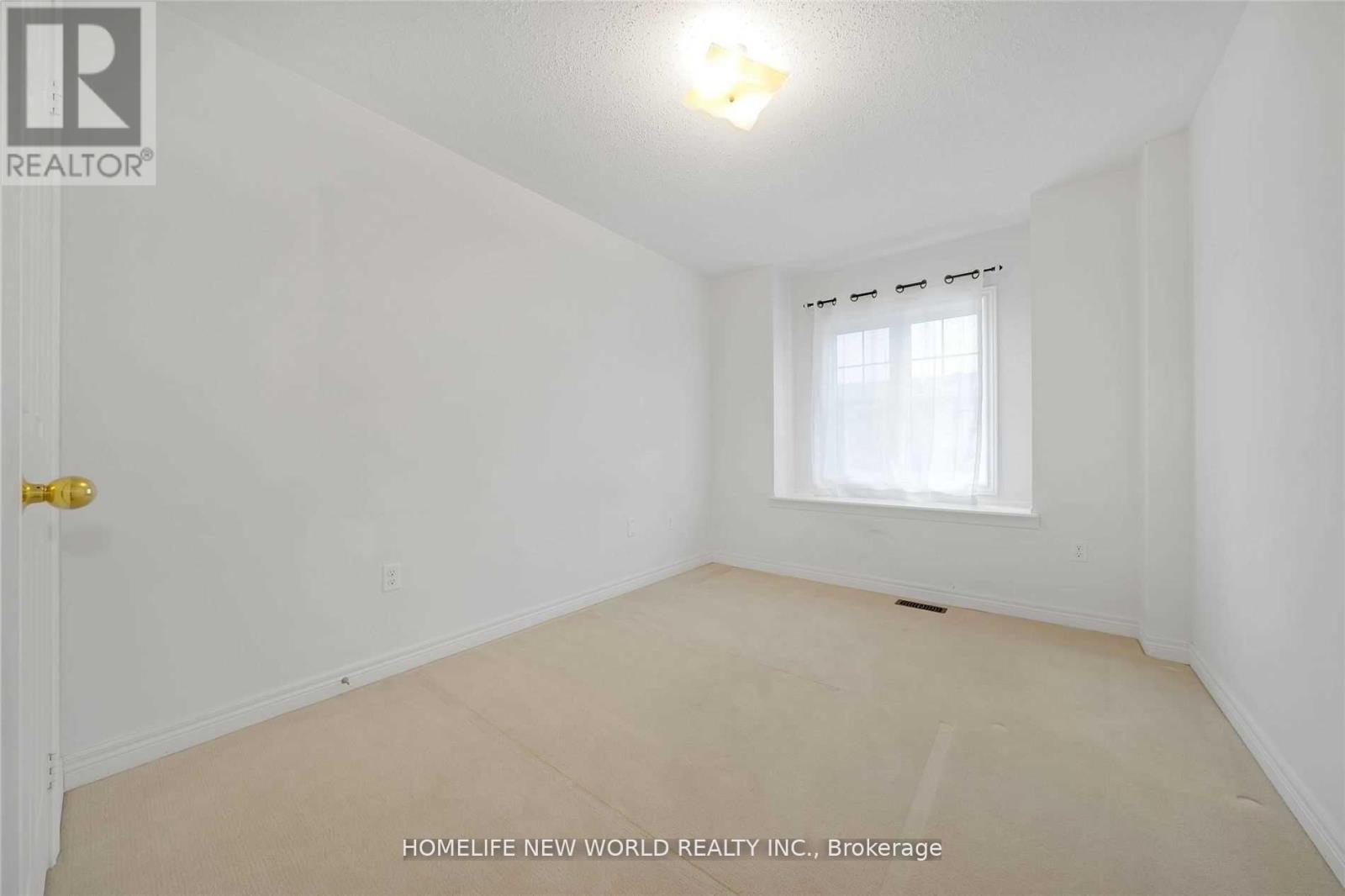 121 Christian Ritter Drive, Markham, ON - Indoor Photo Showing Other Room