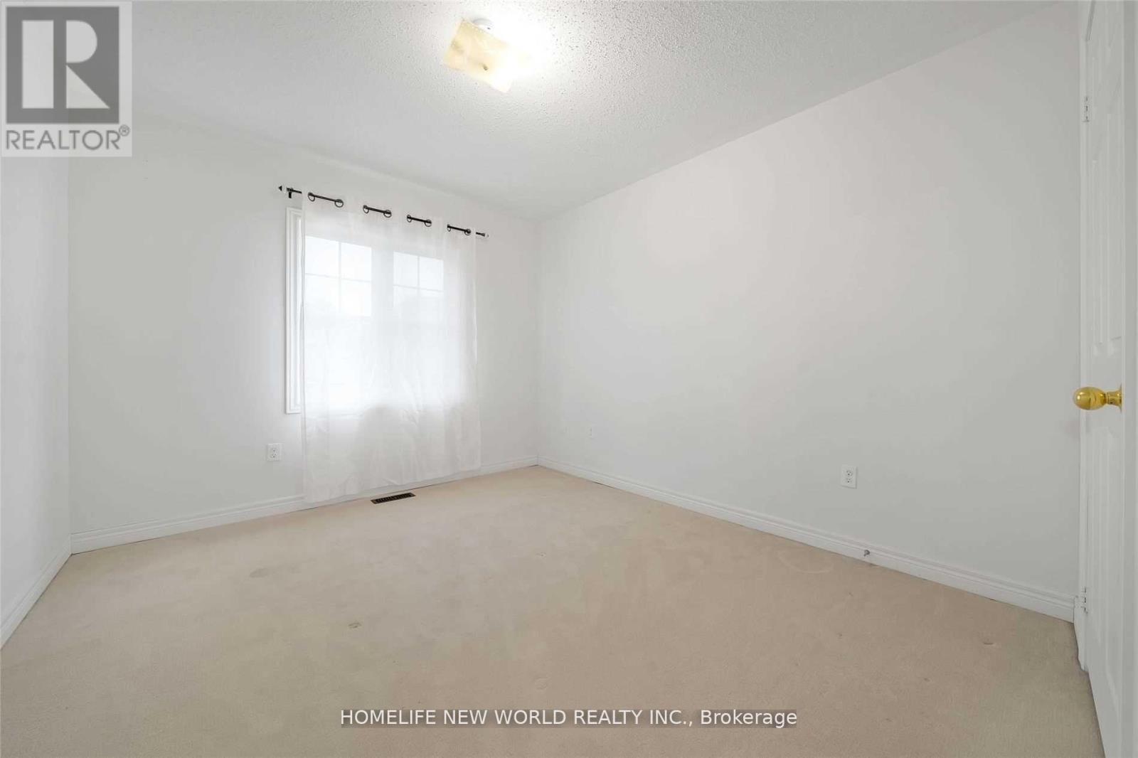 121 Christian Ritter Drive, Markham, ON - Indoor Photo Showing Other Room