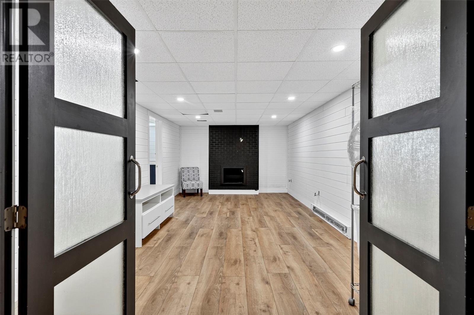 329 Main Road, Long Cove, NL - Indoor