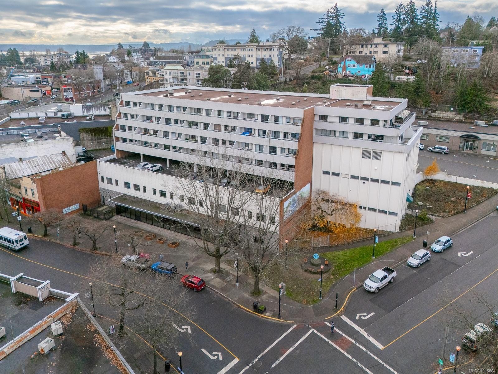 13 Victoria Cres, Nanaimo, BC