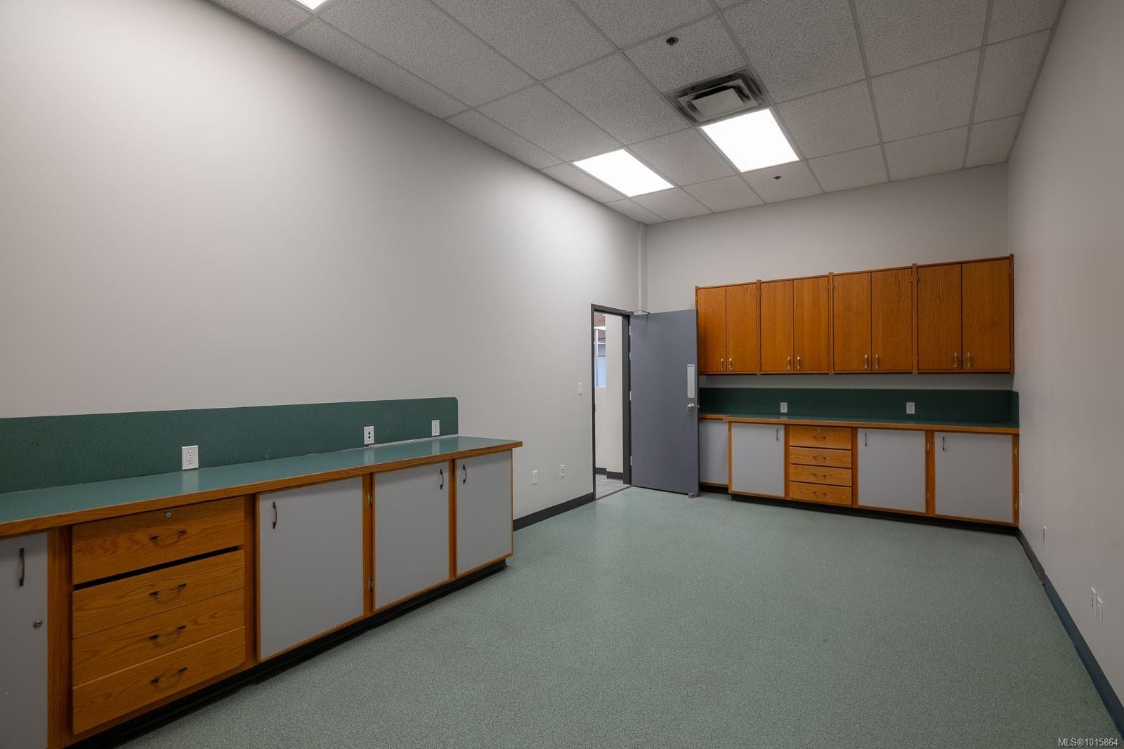 13 Victoria Cres, Nanaimo, BC