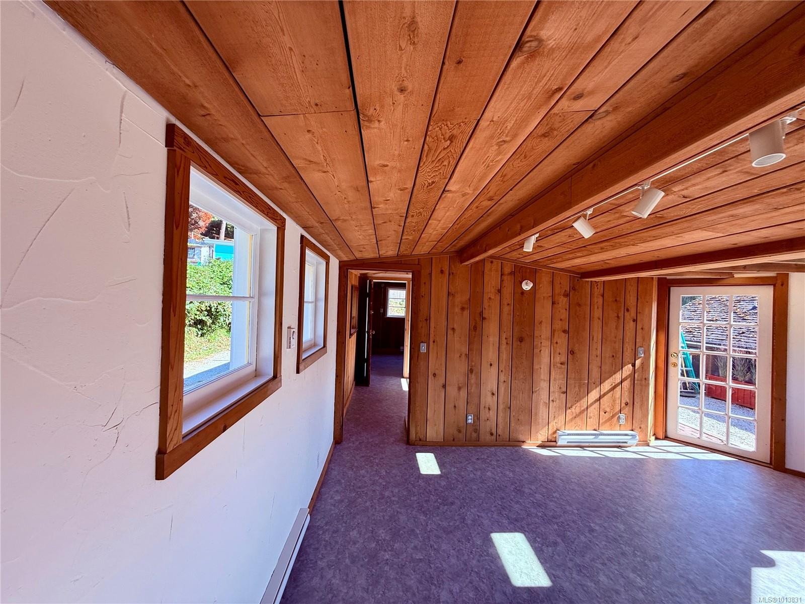 2909 Fulford-Ganges Rd Sw, Salt Spring, BC