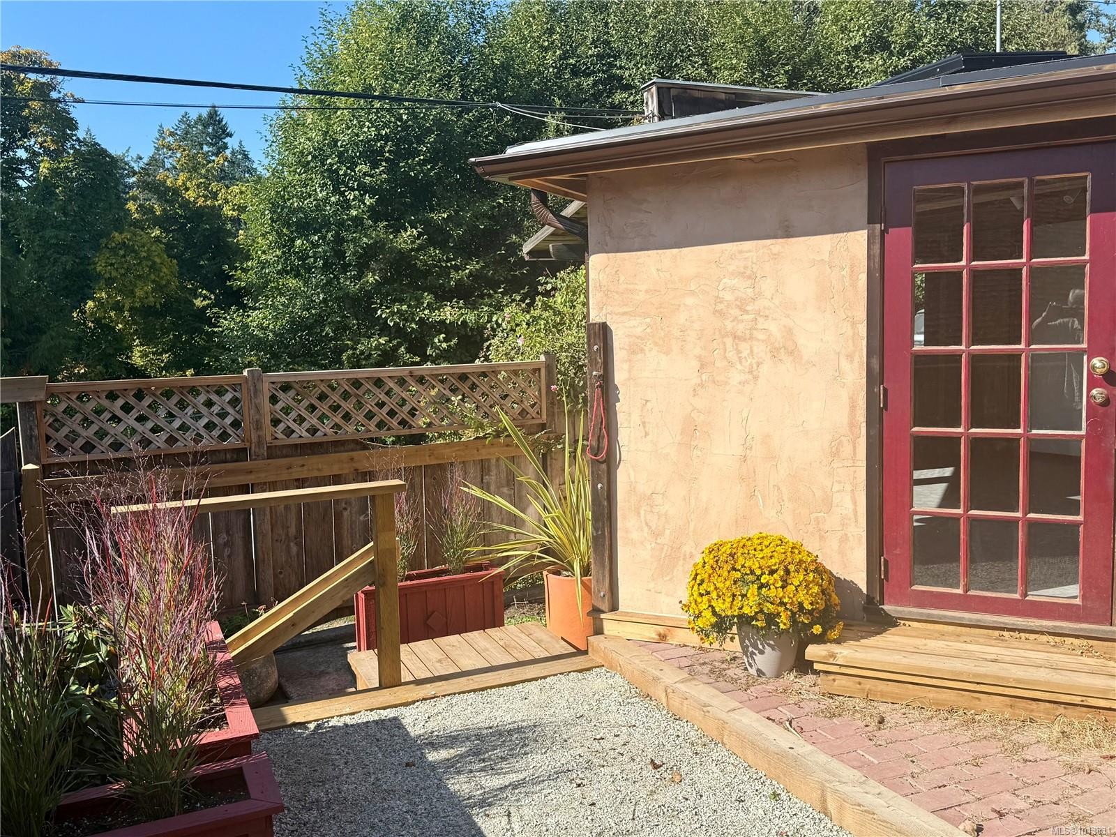 2909 Fulford-Ganges Rd Sw, Salt Spring, BC