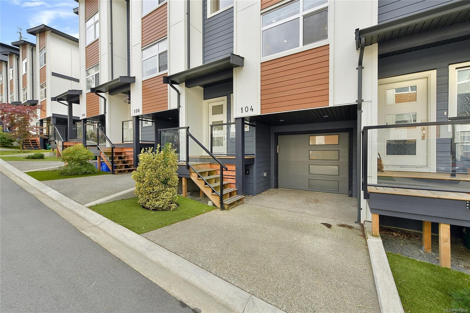 104-3429 Happy Valley Rd, Langford, BC