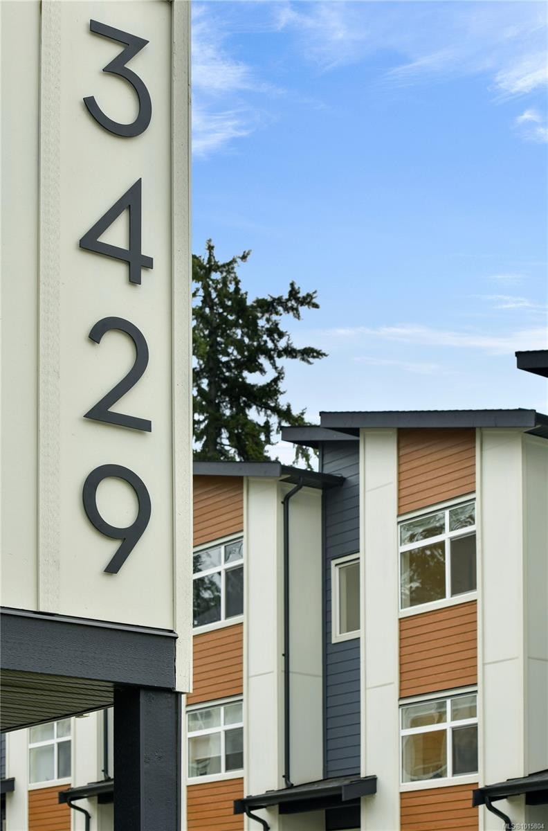 104-3429 Happy Valley Rd, Langford, BC