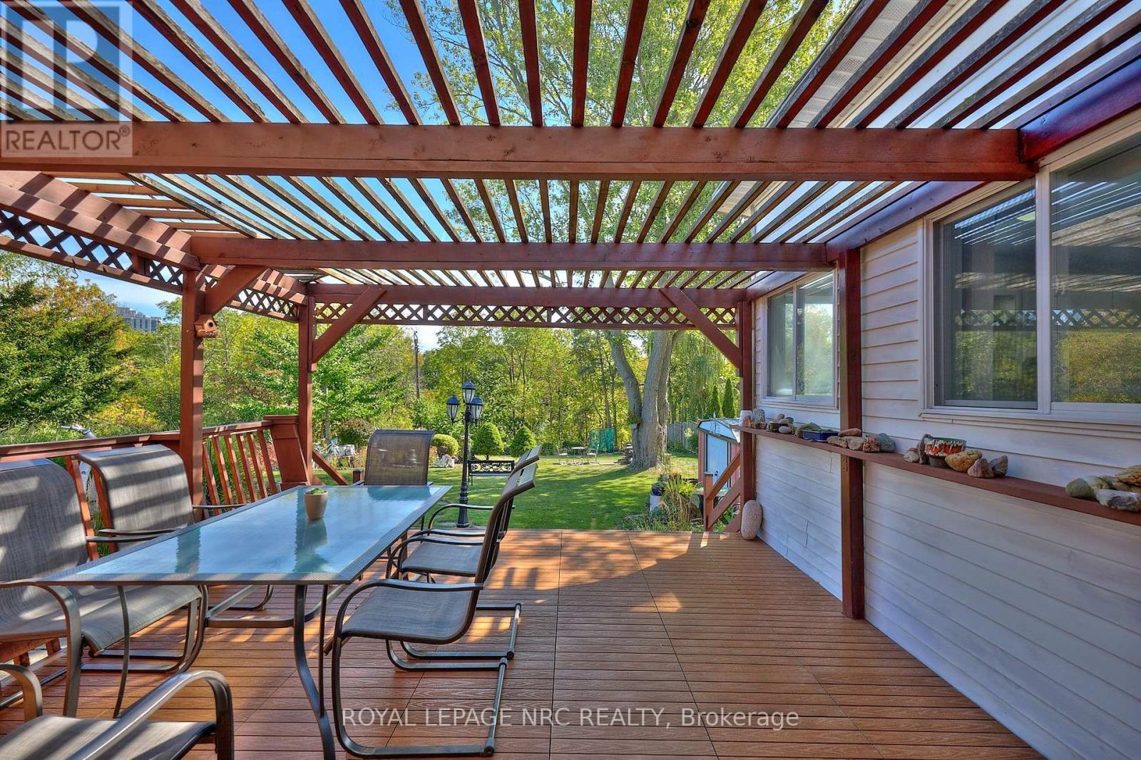 81 Riverview Boulevard, St. Catharines (Glendale/Glenridge), ON - Outdoor With Deck Patio Veranda With Exterior