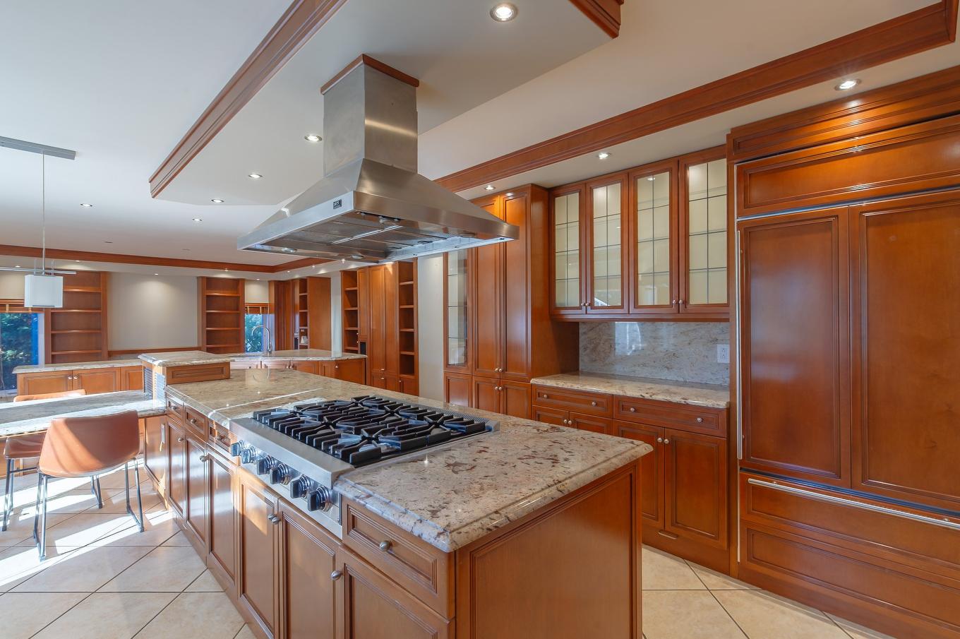 Kitchen - 8890 Crois. Roussin, Brossard, QC - Indoor Photo Showing Kitchen