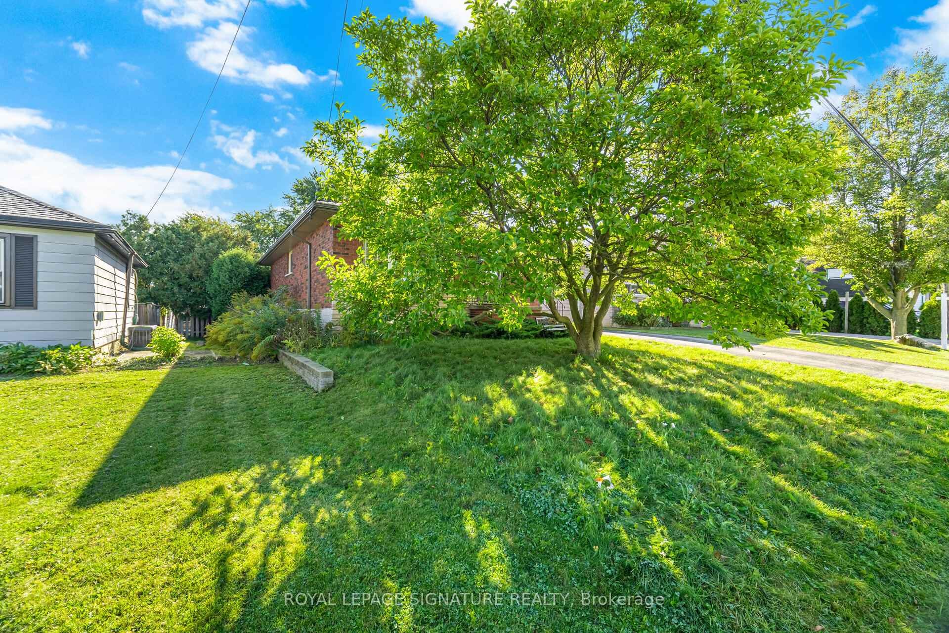 7 Maitland Avenue, Hamilton, ON - Outdoor