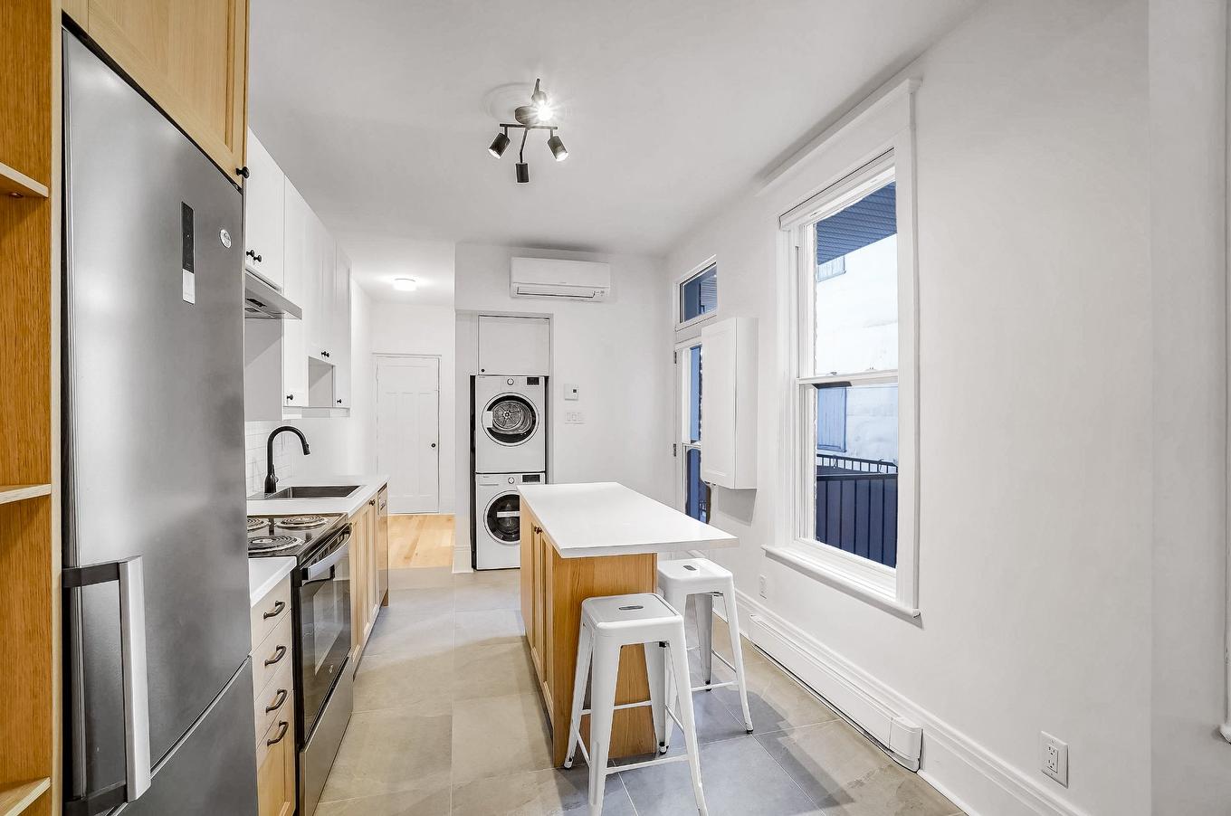 Cuisine - 5025 Rue Fabre, Montréal (Le Plateau-Mont-Royal), QC - Indoor