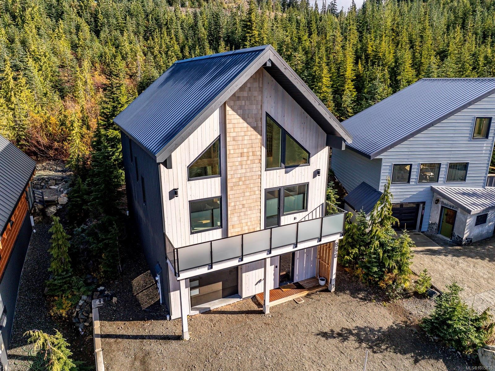 860 Cruikshank Ridge, Courtenay, BC