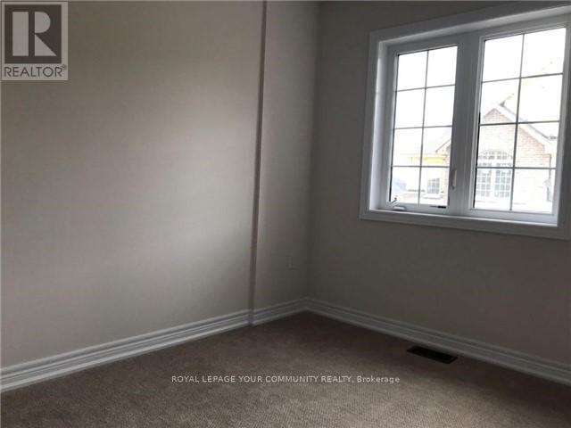 380 Cranbrook Common, Oakville, ON - Indoor Photo Showing Other Room