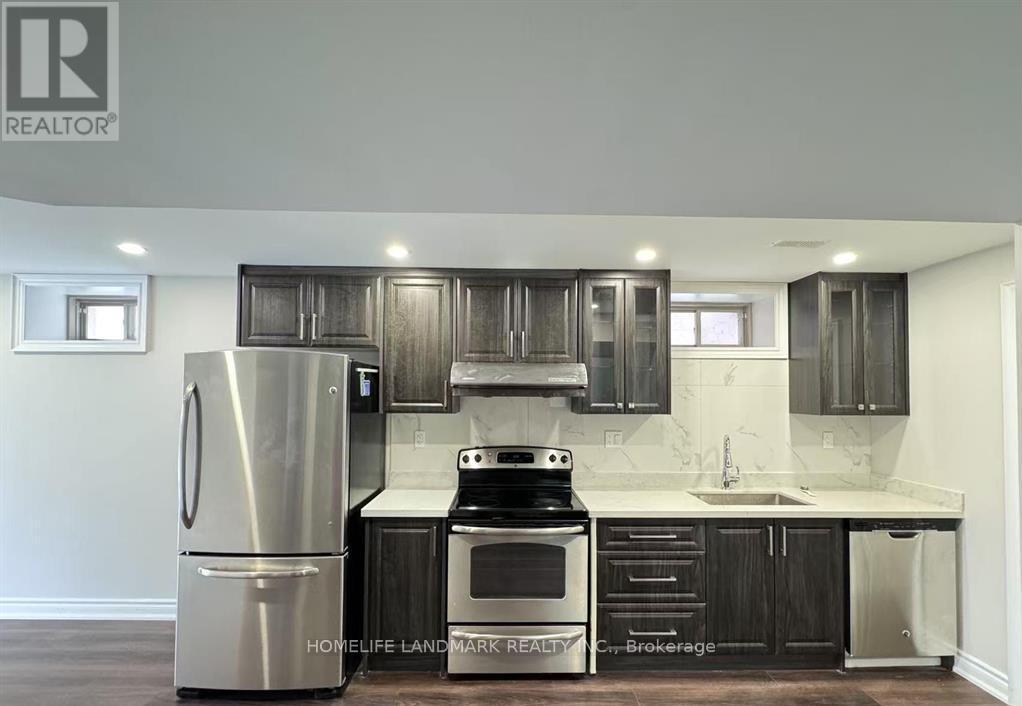 Bsmt - 103 Busch Avenue, Markham, ON - Indoor Photo Showing Kitchen