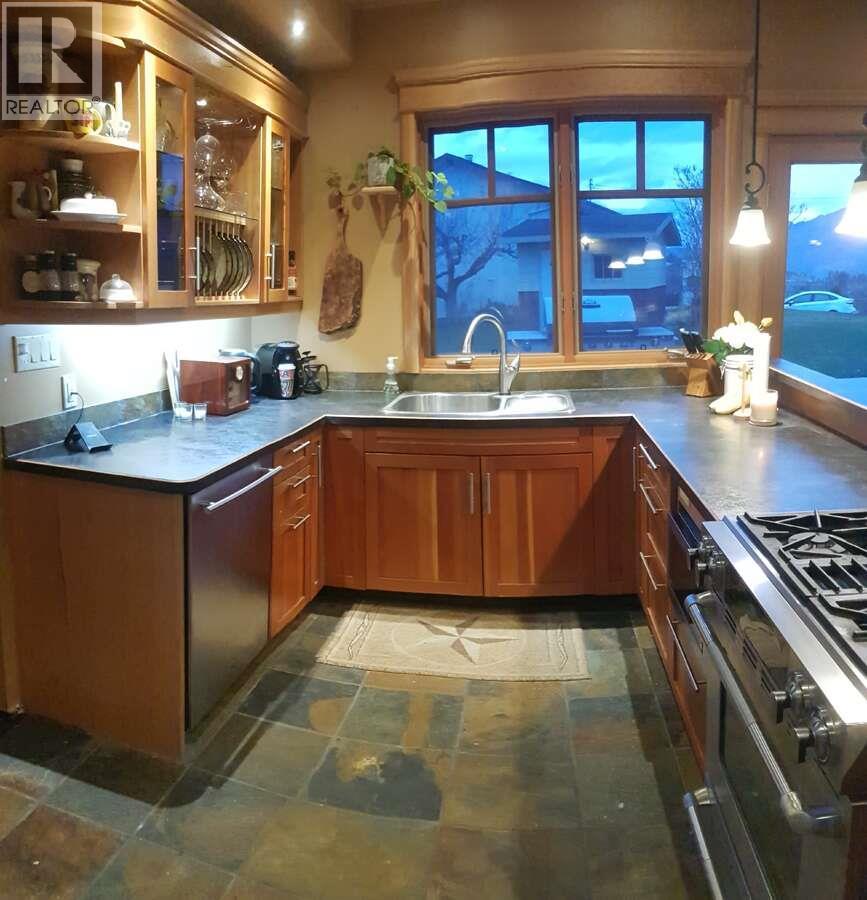 13606 Cooke Avenue, Summerland, BC - Indoor Photo Showing Kitchen With Double Sink