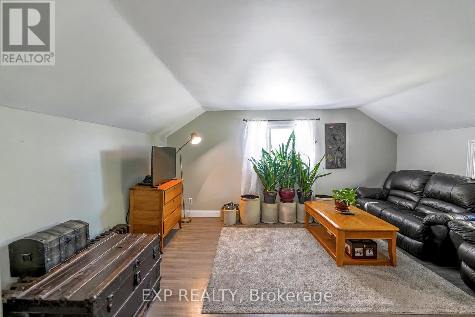 940 Hutchinson Road, Haldimand, ON - Indoor