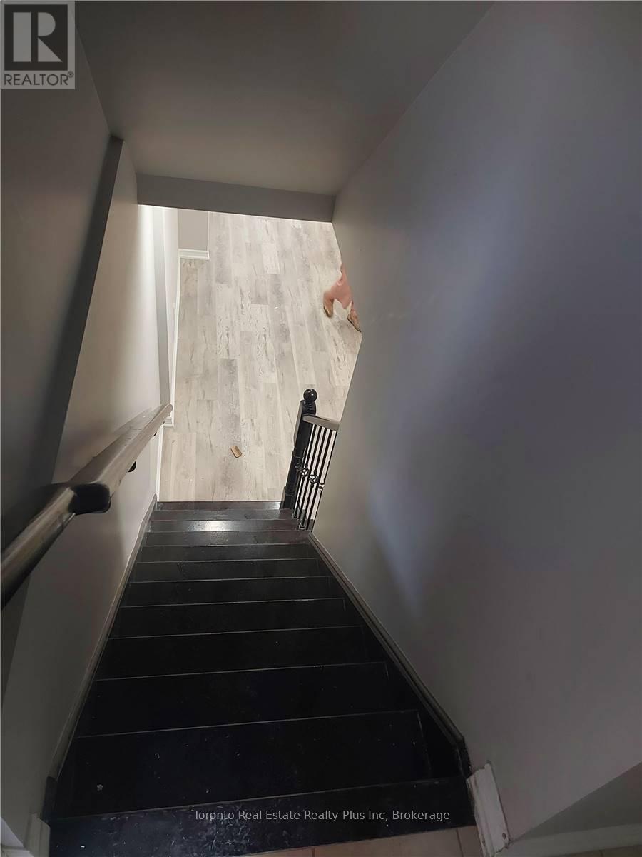 719 Agnew Crescent, Milton, ON - Indoor Photo Showing Other Room