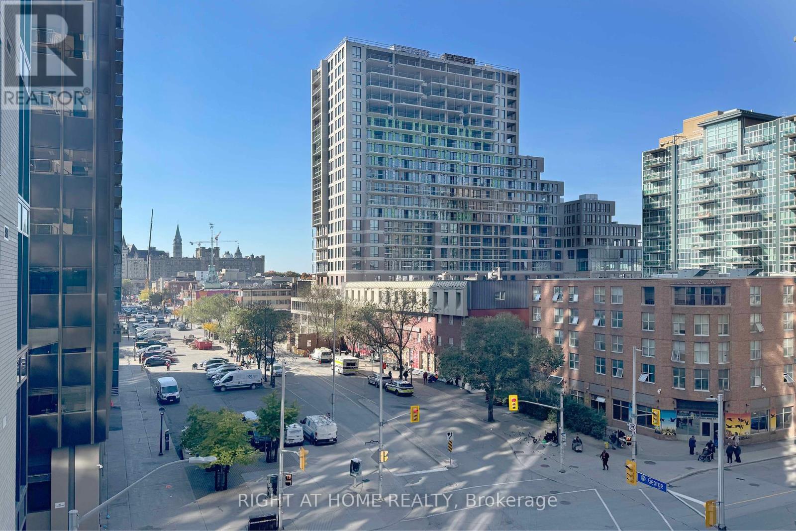 404 - 180 George Street, Ottawa, ON - Outdoor With Facade