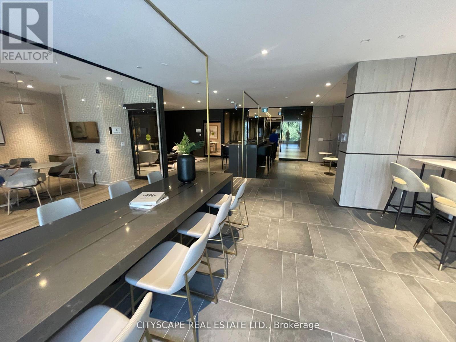 Ph 16 - 319 Jarvis Street, Toronto, ON - Indoor Photo Showing Other Room