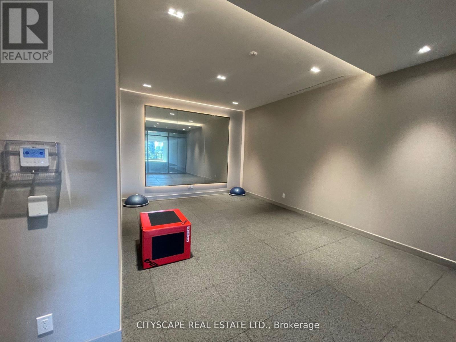 Ph 16 - 319 Jarvis Street, Toronto, ON - Indoor Photo Showing Other Room